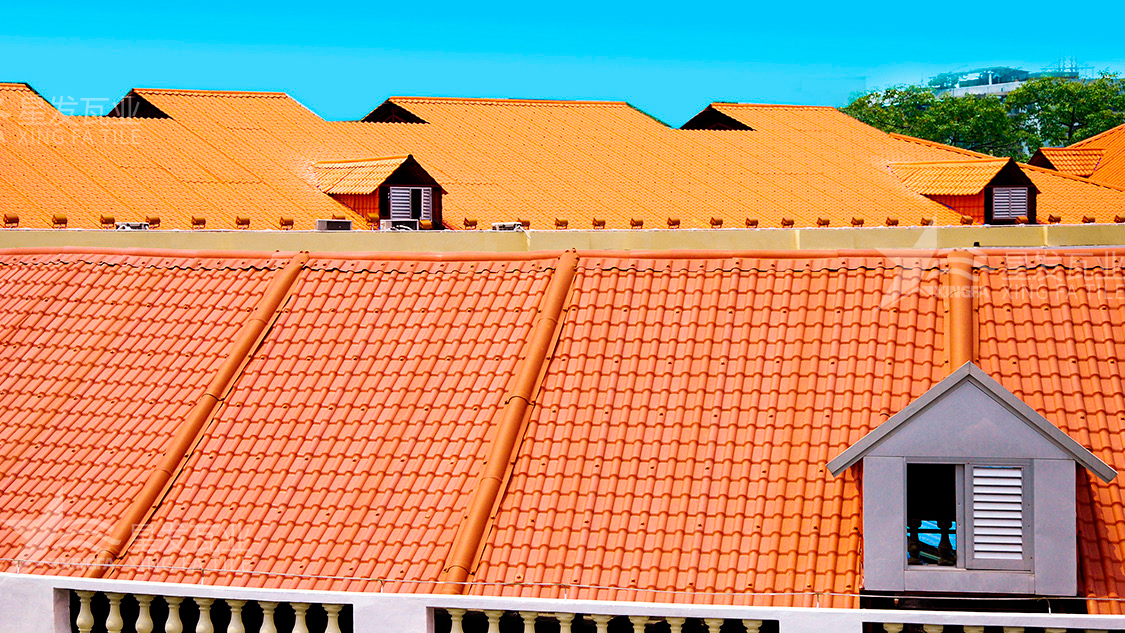 看這里！在你買的樹脂瓦為什么會開裂褪色？