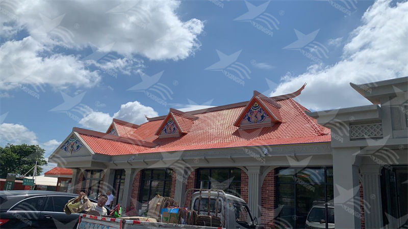 合成樹(shù)脂瓦 VS 鐵皮瓦：性能差異大揭秘！